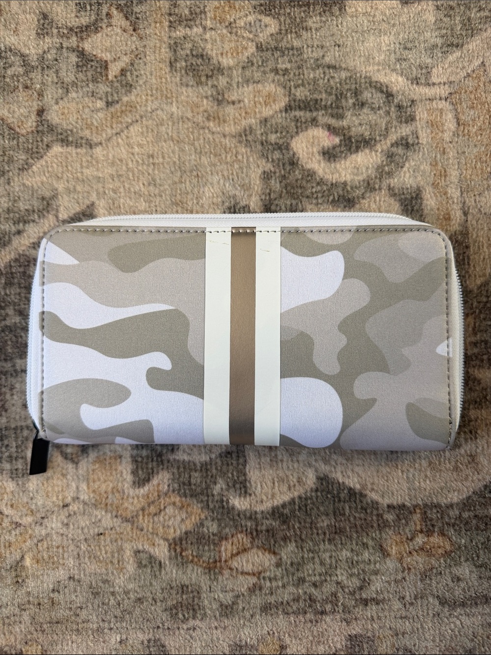 HAUTE SHORE Taupe & White Camo Zip Wallet with Tan Stripe